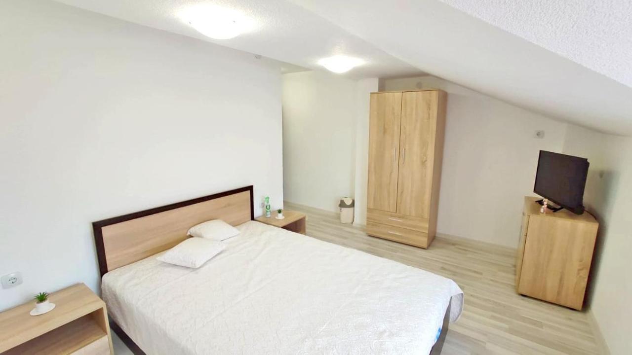 Къща За Гости Орфей Smoljan Exterior foto